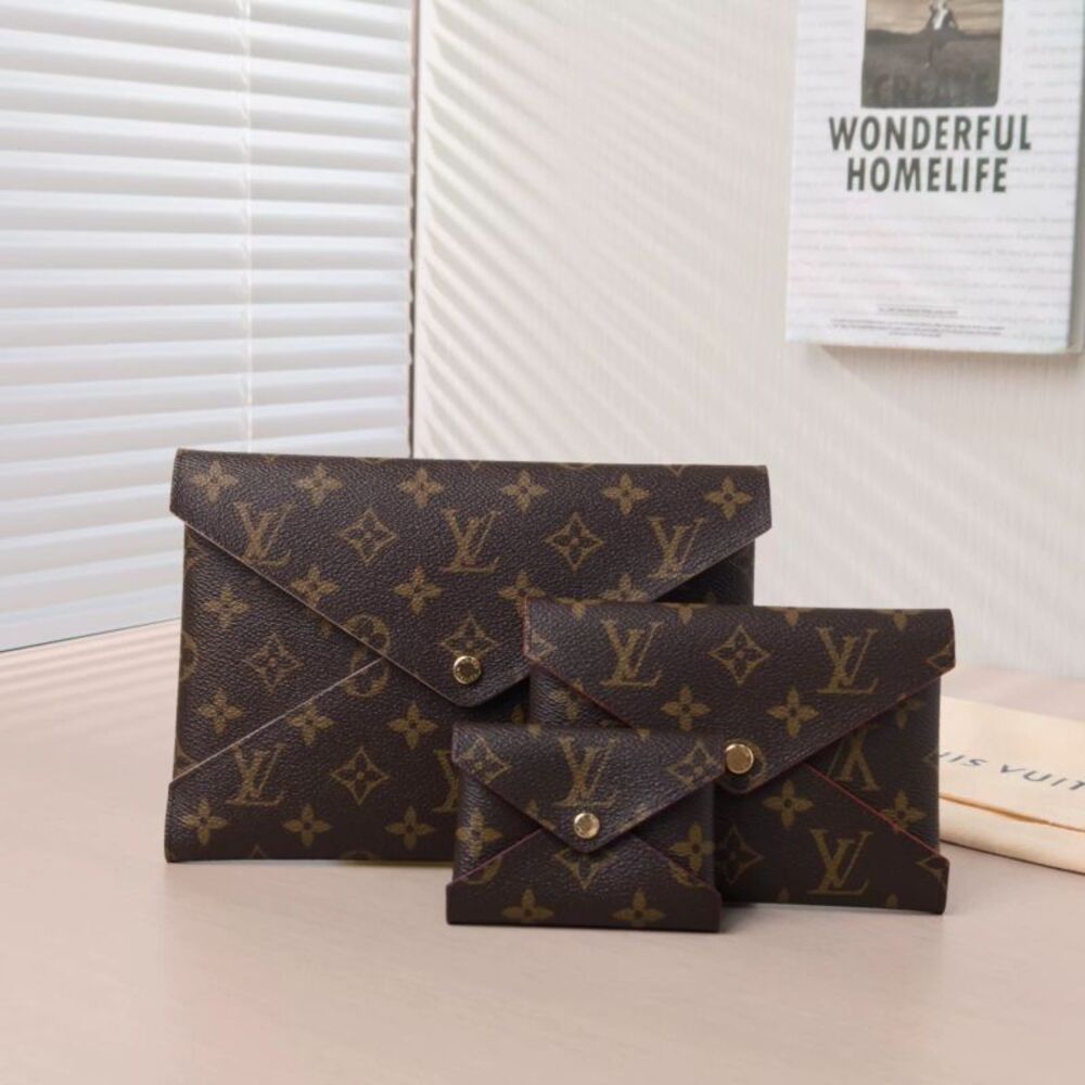 Louis Vuitton Women Pre-Loved Bag Very Good Condition